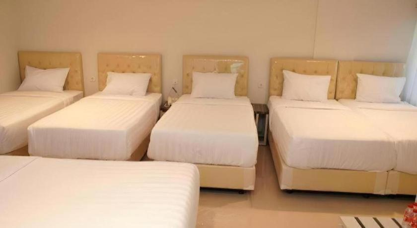 Aruuman Hotel Simpanglima Семаранг Экстерьер фото