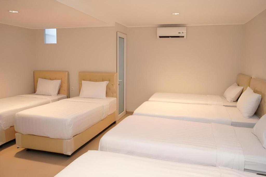 Aruuman Hotel Simpanglima Семаранг Экстерьер фото