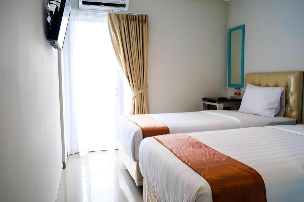 Aruuman Hotel Simpanglima Семаранг Экстерьер фото