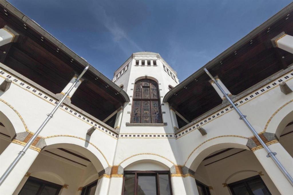 Aruuman Hotel Simpanglima Семаранг Экстерьер фото